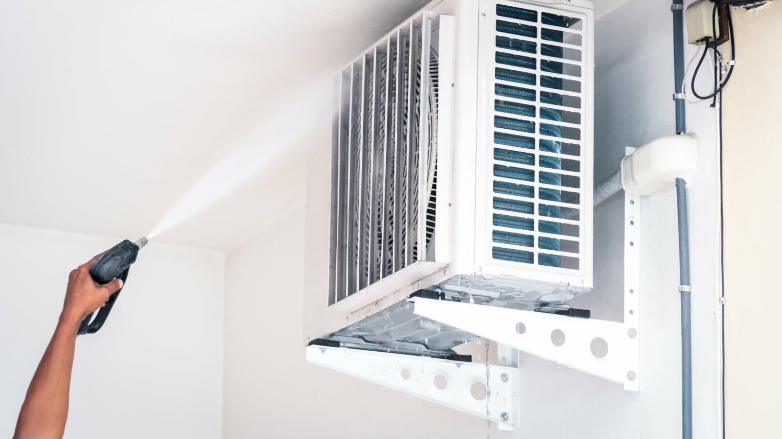 Why Is My AC Blowing Hot Air? Answering the Dilemma Bob's Repair